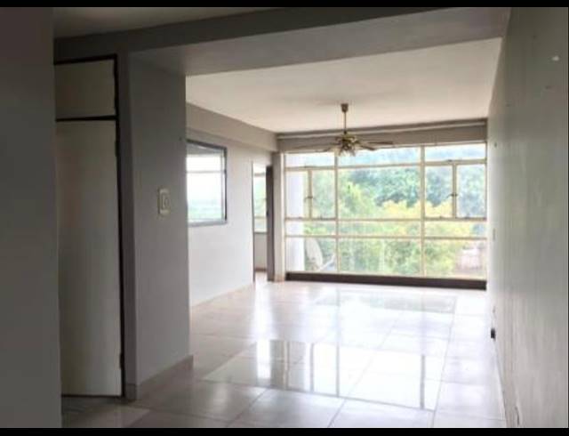 1 bed property to rent in RHODESFIELD